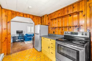 34 Steere Ave, North Providence, RI 02911 - Photo 5