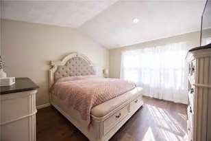 367 Commonwealth Ave, Warwick, RI 02886 - Photo 19