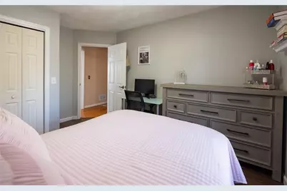 367 Commonwealth Avenue, Warwick, RI 02886 - Photo 23