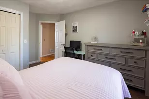 367 Commonwealth Ave, Warwick, RI 02886 - Photo 23