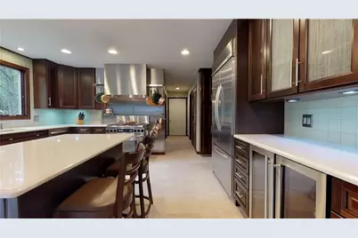 48 Saint George Court, Warwick, RI 02888 - Photo 7