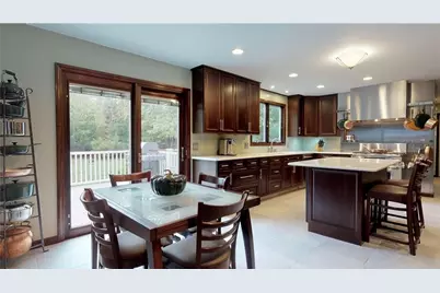 48 Saint George Court, Warwick, RI 02888 - Photo 5