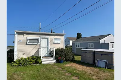 64 Burnside Avenue, Narragansett, RI 02882 - Photo 3