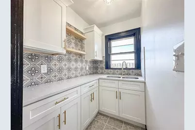 48 Waltham Street, Pawtucket, RI 02860 - Photo 5