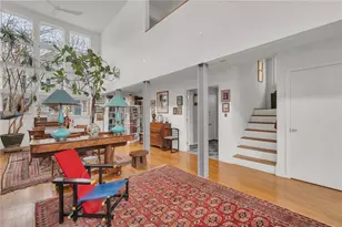 137 University Ave, Providence, RI 02906 - Photo 25