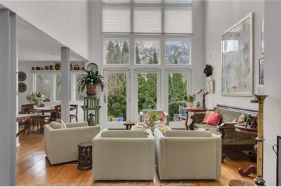 137 University Avenue, Providence, RI 02906 - Photo 19