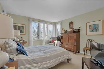 137 University Avenue, Providence, RI 02906 - Photo 27