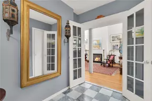 137 University Ave, Providence, RI 02906 - Photo 7