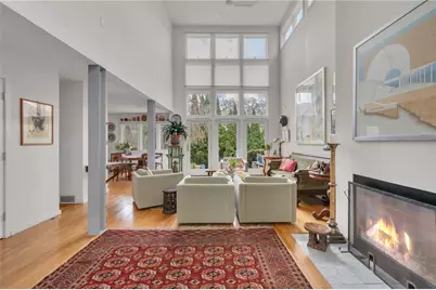 137 University Avenue, Providence, RI 02906 - Photo 17