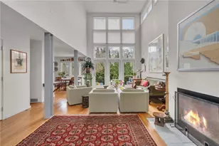 137 University Ave, Providence, RI 02906 - Photo 17