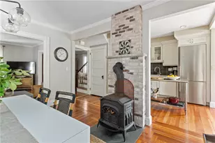 21 John St, Newport, RI 02840 - Photo 11