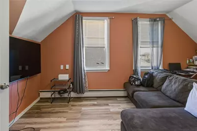 60 Hendricks Street, Central Falls, RI 02863 - Photo 27