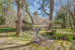 1340 Waterford Dr, East Greenwich, RI 02818 - Photo 49