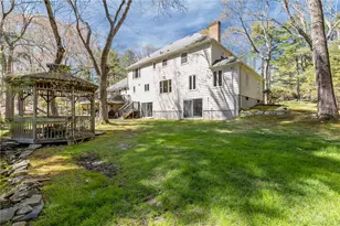1340 Waterford Dr, East Greenwich, RI 02818 - Photo 45