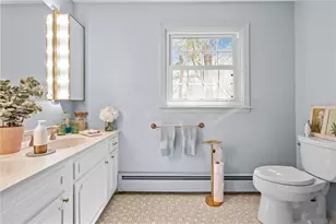 1340 Waterford Dr, East Greenwich, RI 02818 - Photo 31