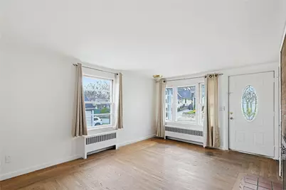 58 Davis Avenue, Cranston, RI 02910 - Photo 9