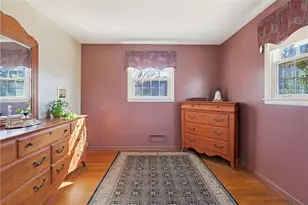 47 Sleepy Hollow Dr, Cumberland, RI 02864 - Photo 25