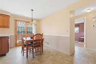 47 Sleepy Hollow Dr, Cumberland, RI 02864 - Photo 15