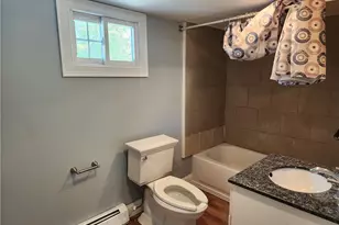 20 Vanderwater St, Providence, RI 02908 - Photo 17