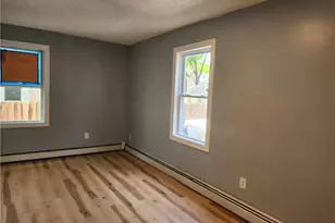 20 Vanderwater St, Providence, RI 02908 - Photo 15