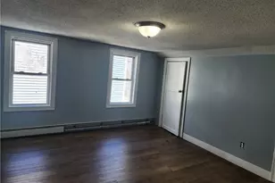 20 Vanderwater St, Providence, RI 02908 - Photo 9