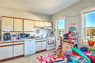 771 Hope St, Providence, RI 02906 - Photo 43