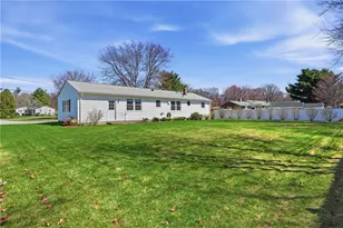 23 Glen Oaks Dr, Cumberland, RI 02864 - Photo 35