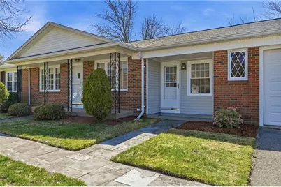 23 Glen Oaks Drive, Cumberland, RI 02864 - Photo 3