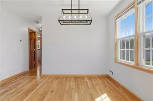 23 Glen Oaks Dr, Cumberland, RI 02864 - Photo 13