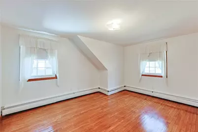 47 Dartmouth Avenue, East Providence, RI 02915 - Photo 21
