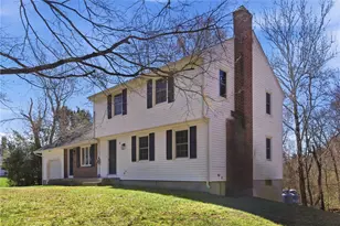 8 Sunset Dr, Smithfield, RI 02917 - Photo 3