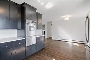 20 Dean St, Pawtucket, RI 02861 - Photo 7