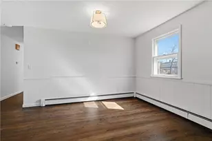 20 Dean St, Pawtucket, RI 02861 - Photo 23