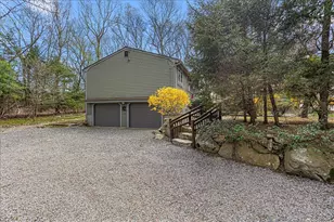 154 Spring Valley Dr, East Greenwich, RI 02818 - Photo 37