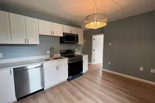 9 Turner Ave, East Providence, RI 02915 - Photo 5