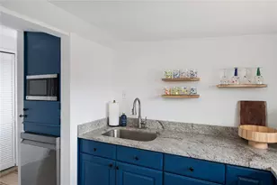 99 River Vue Ave, Warwick, RI 02889 - Photo 9