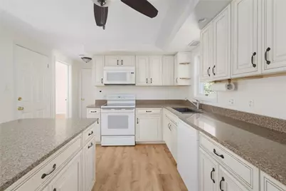 28 Bow and Arrow Trail S, South Kingstown, RI 02879 - Photo 15