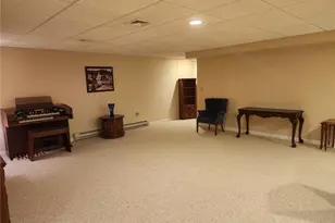 500 Mendon Rd, Cumberland, RI 02864 - Photo 11