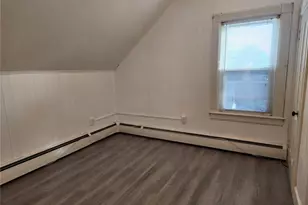 164 Morris Ave, Pawtucket, RI 02860 - Photo 21