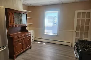 164 Morris Ave, Pawtucket, RI 02860 - Photo 15