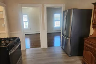 164 Morris Ave, Pawtucket, RI 02860 - Photo 13