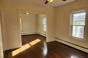 164 Morris Ave, Pawtucket, RI 02860 - Photo 9