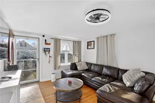 80 Dewey Ave, Pawtucket, RI 02861 - Photo 13