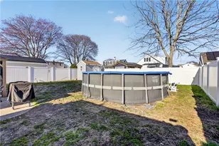 80 Dewey Ave, Pawtucket, RI 02861 - Photo 47