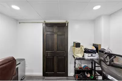 80 Dewey Avenue, Pawtucket, RI 02861 - Photo 33