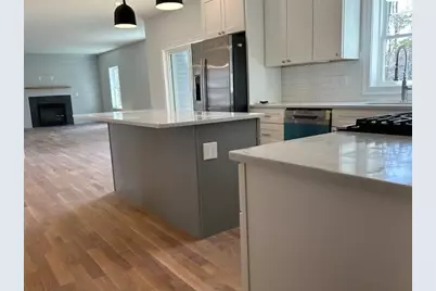 20 Doreen Court, Cranston, RI 02921 - Photo 5