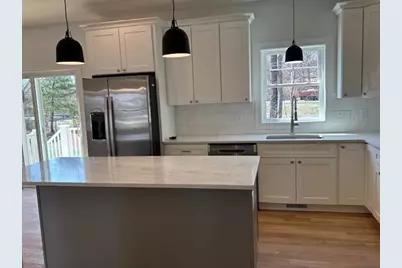 20 Doreen Court, Cranston, RI 02921 - Photo 7