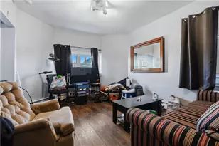 41 Carolina Ave, Providence, RI 02905 - Photo 9