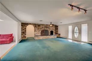 75 Selma St, Cranston, RI 02920 - Photo 5