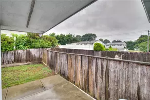 75 Selma St, Cranston, RI 02920 - Photo 39